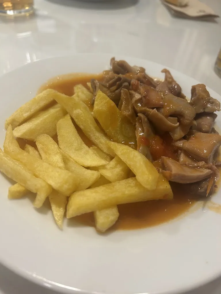 Ines Maria Barrera Felix_Restaurante La Alcarraza_Écija_recensione