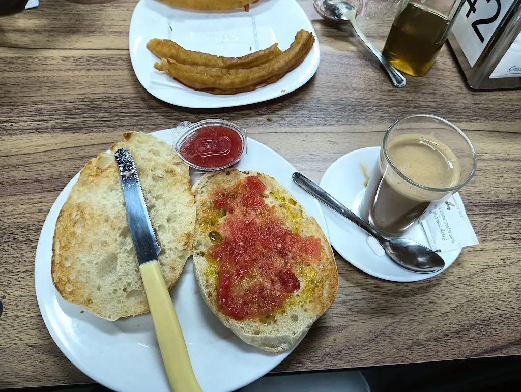 raquel lopez_Bar La Estación de Autobuses_Écija_review