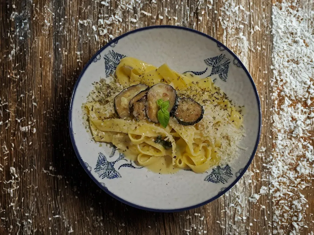 Di'Pereo_Estepa_slider_image_2