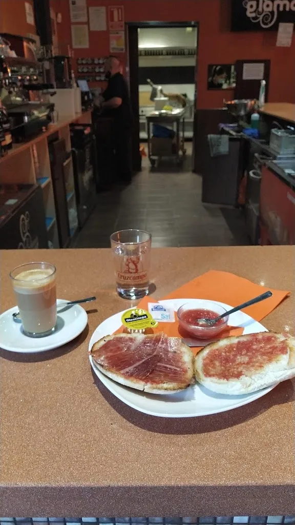 Menu_Bar Glamour_Estepa_image_4