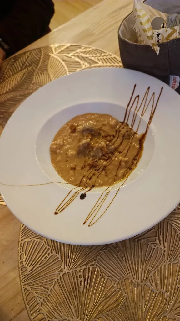 Amanda Carrasco_Restaurante AKIKO'N Los nuestros gastrobar_Estepa_review