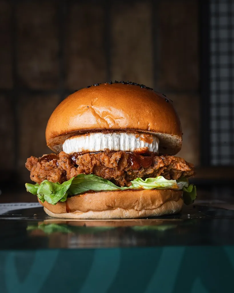 Restaurante | Malavida Relío Urbano | Hamburguesas y Pizzas_Estepa_slider_image_2