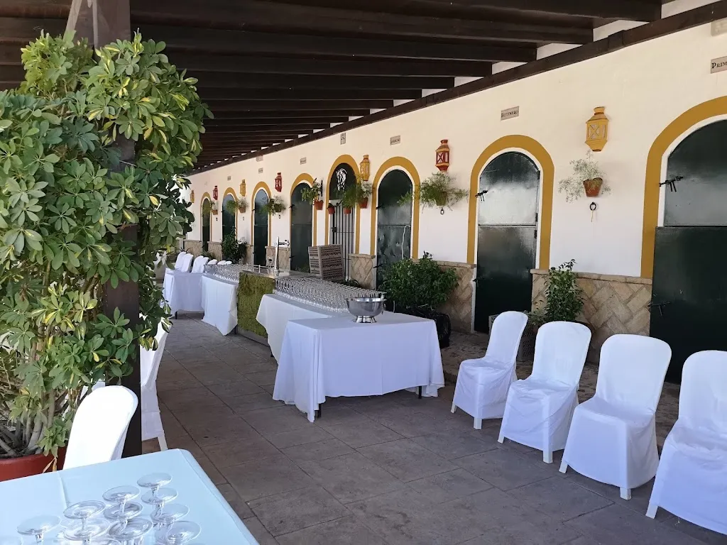 Luna Custodia_Restaurante Hacienda Parchilena_Estepa_review