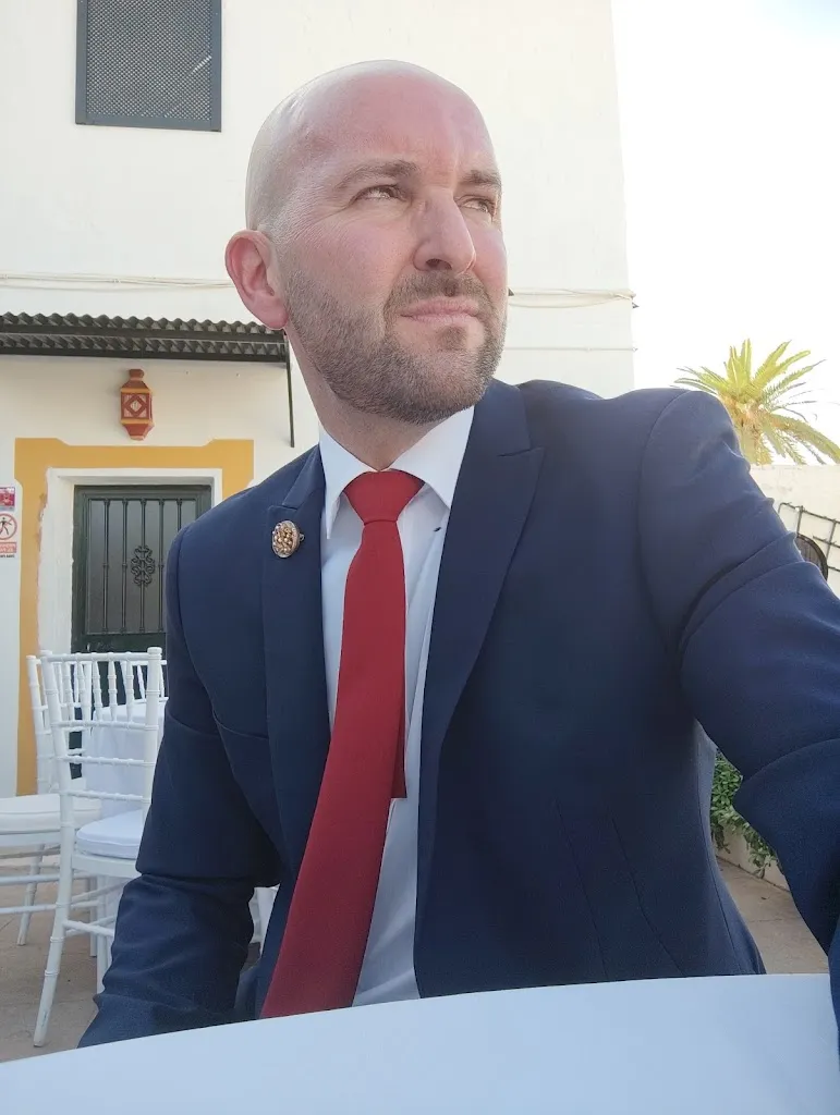 Floren Salvador Díaz Fernández_Restaurante Hacienda Parchilena_Estepa_review