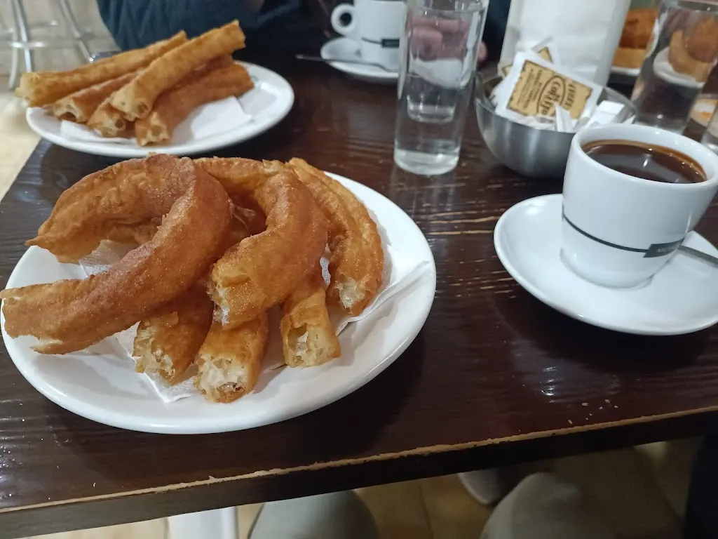 Estudio JCS_Bar- Cafetería El Cortijo_Estepa_recensione