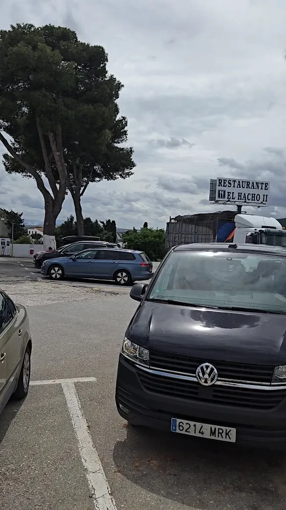 Jesus Navarrete_Restaurante El Hacho II_Estepa_review