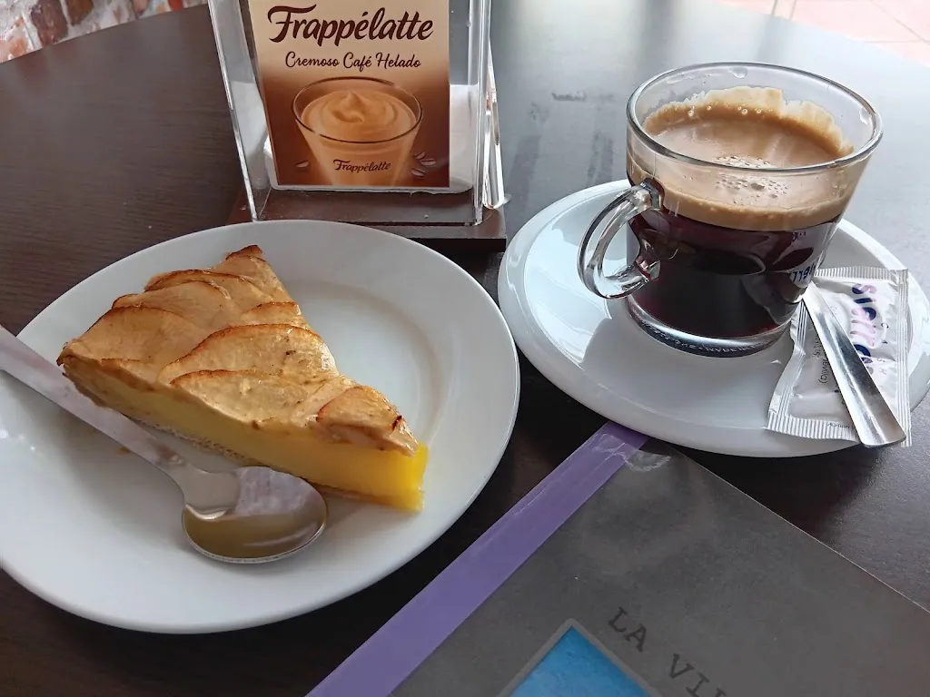 Tomás Rincón García_Confiteria estepa_Estepa_review