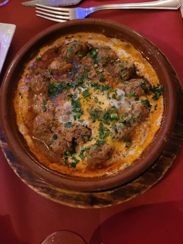 SoUmAyA_Restaurante Arrayanes_Alicún_avis