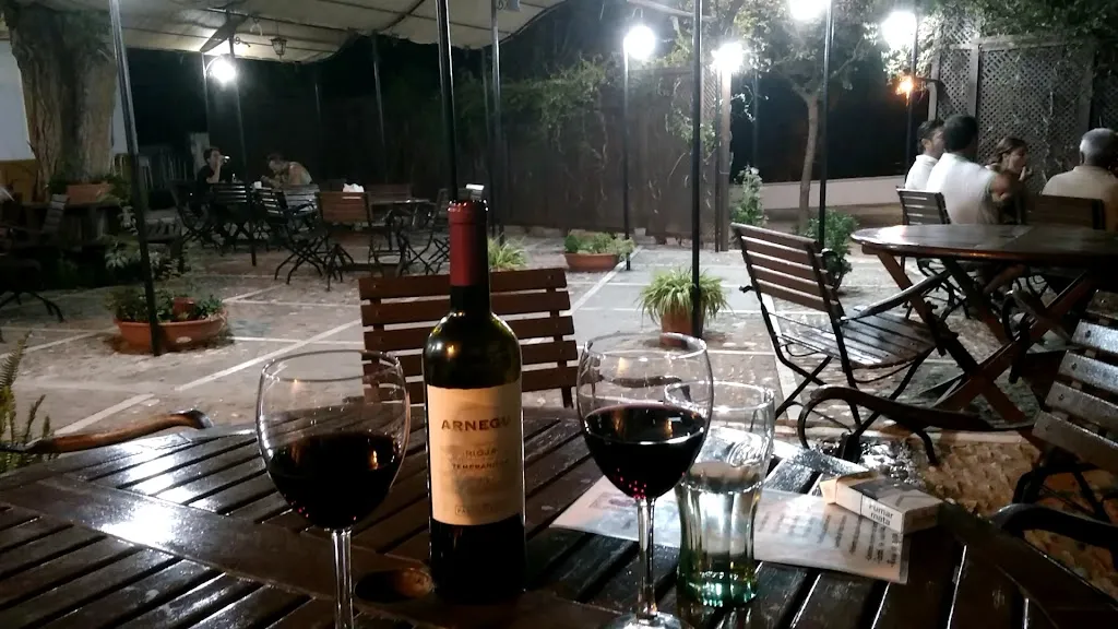 Hotel Restaurante Manantial de Roya_Estepa_slider_image_2