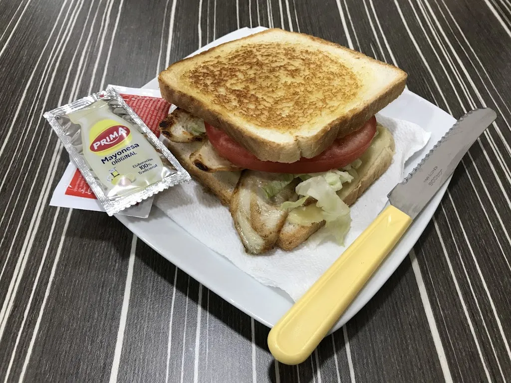 Menu_Pizzería merlo's_Estepa_image_8