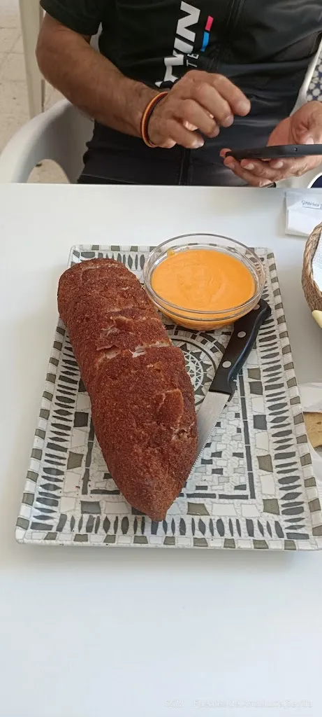 Menu_Bar y Restaurante de tapas 'El Cultural'_Fuentes de Andalucía_image_6