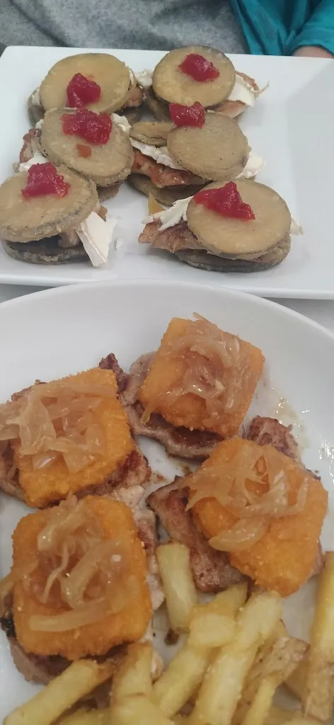 Menu_Bar Tucan y terraza_Fuentes de Andalucía_image_1