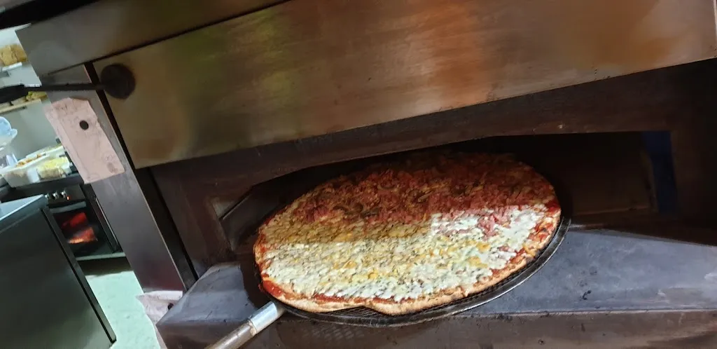 Menu_Pizzeria A Tavola_Fuentes de Andalucía_image_5