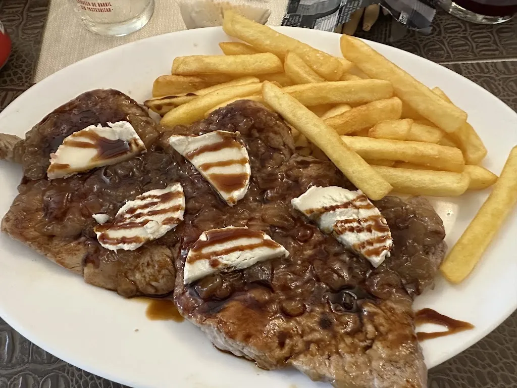 Mesón El Asador_Gerena_slider_image_2