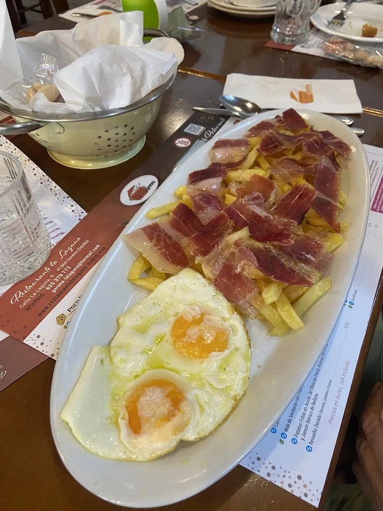 Jeremías González Lorenzo_La Laguna Restaurante y Tapas_Gerena_review