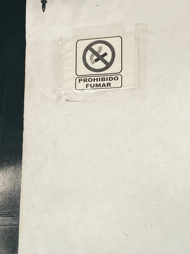 Candela Barcia_Bar Casa Pedro_Gerena_review