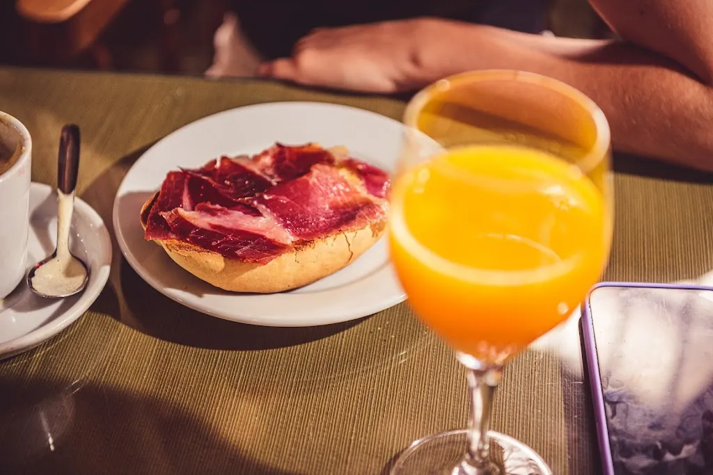 Bar Casa Pedro_Gerena_slider_image_2