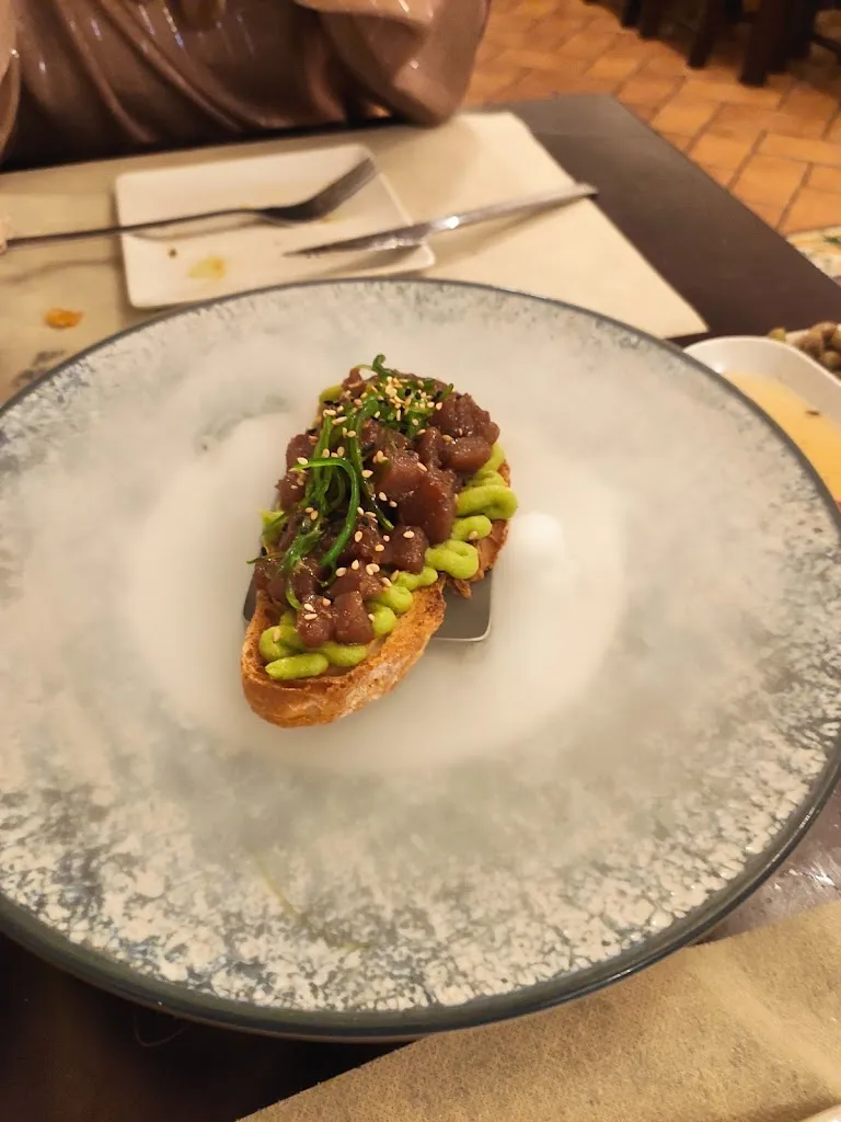 Jesús Japón Sales_Bar Nayade. Tapas y Vinos_Gelves_Bewertung