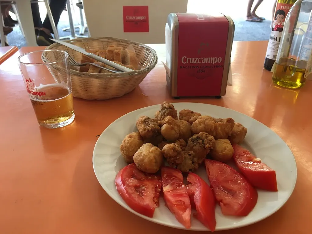 AMANDO ANTOÑANO FERNANDEZ QUINCOCES_Club social Mirador Del Guadalquivir_Gelves_review