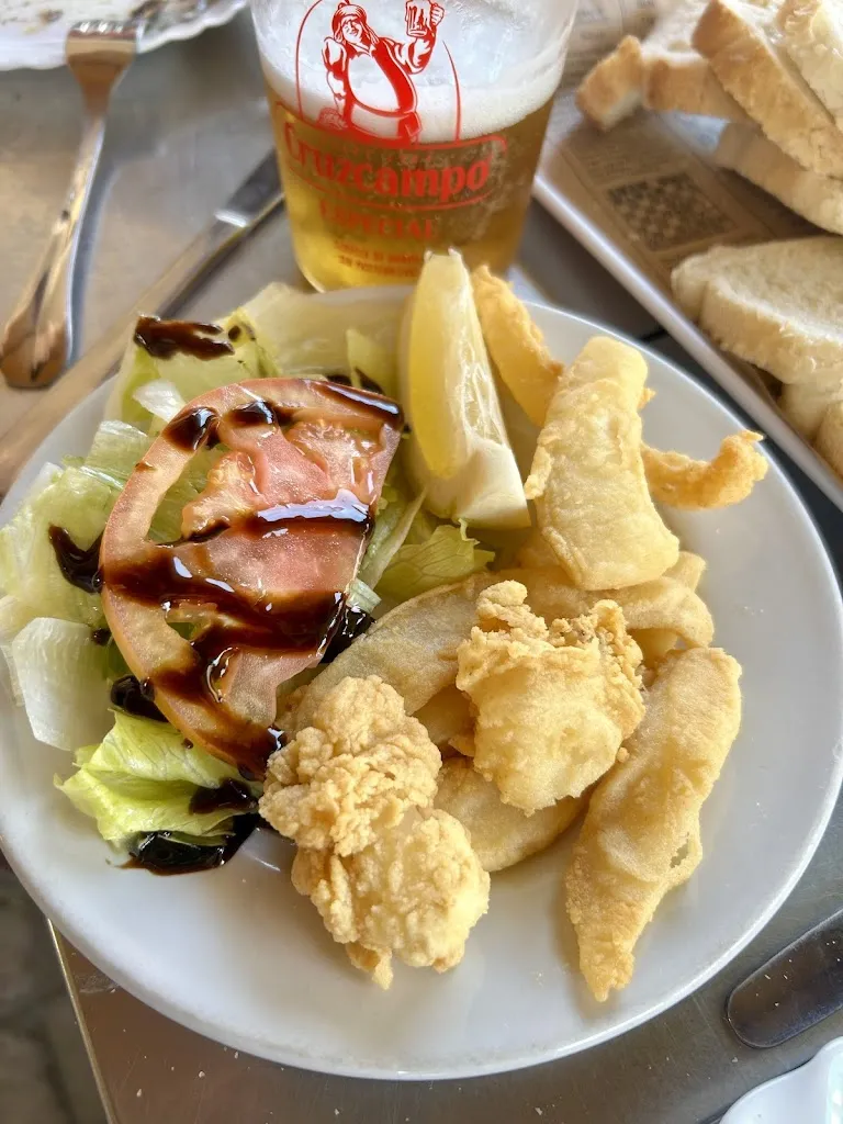 Anabel Domínguez_Bar-restaurante Club social la maestranza de gelves_Gelves_review