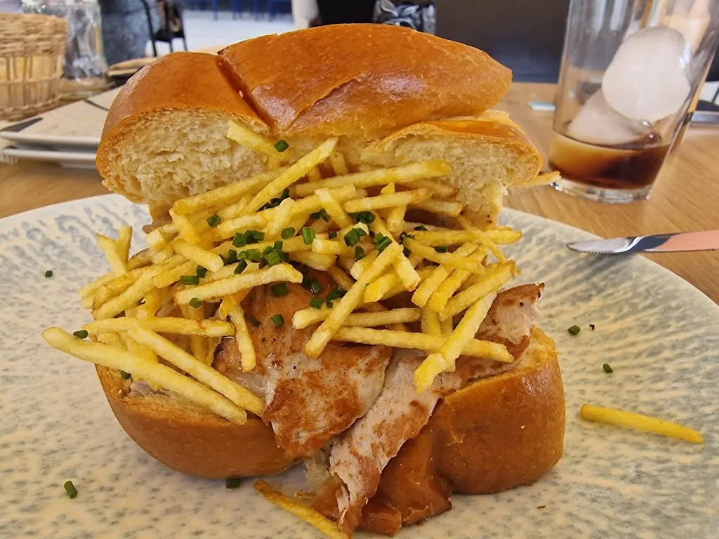 francisco joaquin mesa coronel_Bar Doble M_Gelves_review