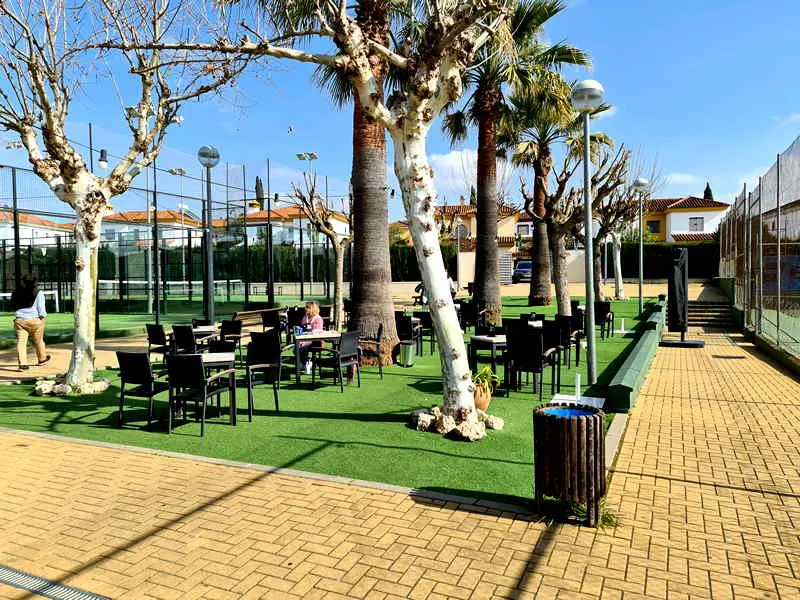 La Volea de Bernier_Gelves_slider_image_3