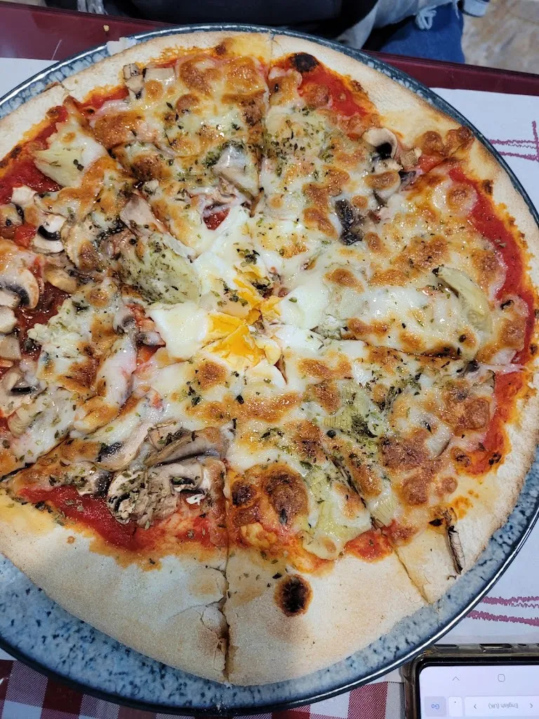 Chris Hay_Pizzeria Giuseppe_Gelves_review