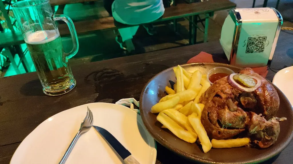 Juan Miguel Monteagudo Ortega_La Taberna Alemana_Gelves_review