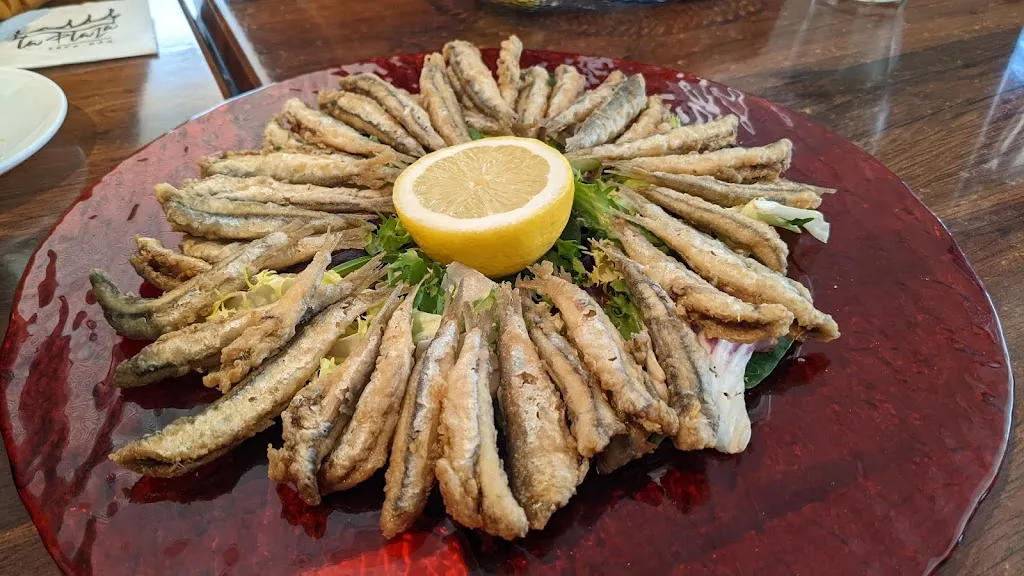 La Plaza CAFÉ-BAR._Alicún_slider_image_2