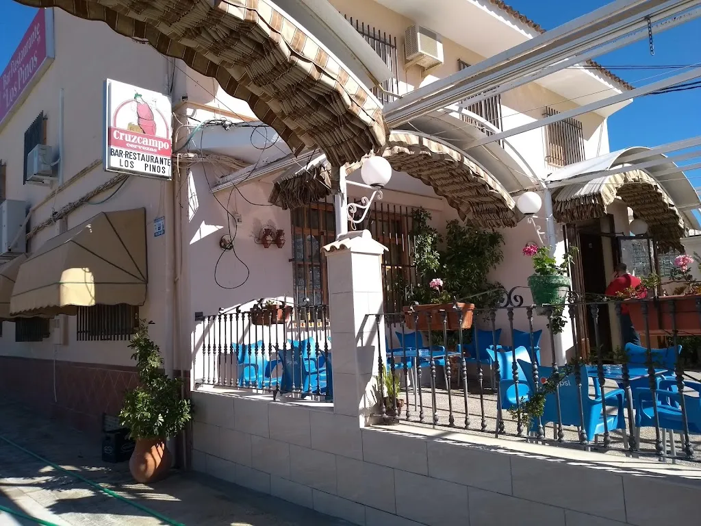 Pinos restaurant in Gilena