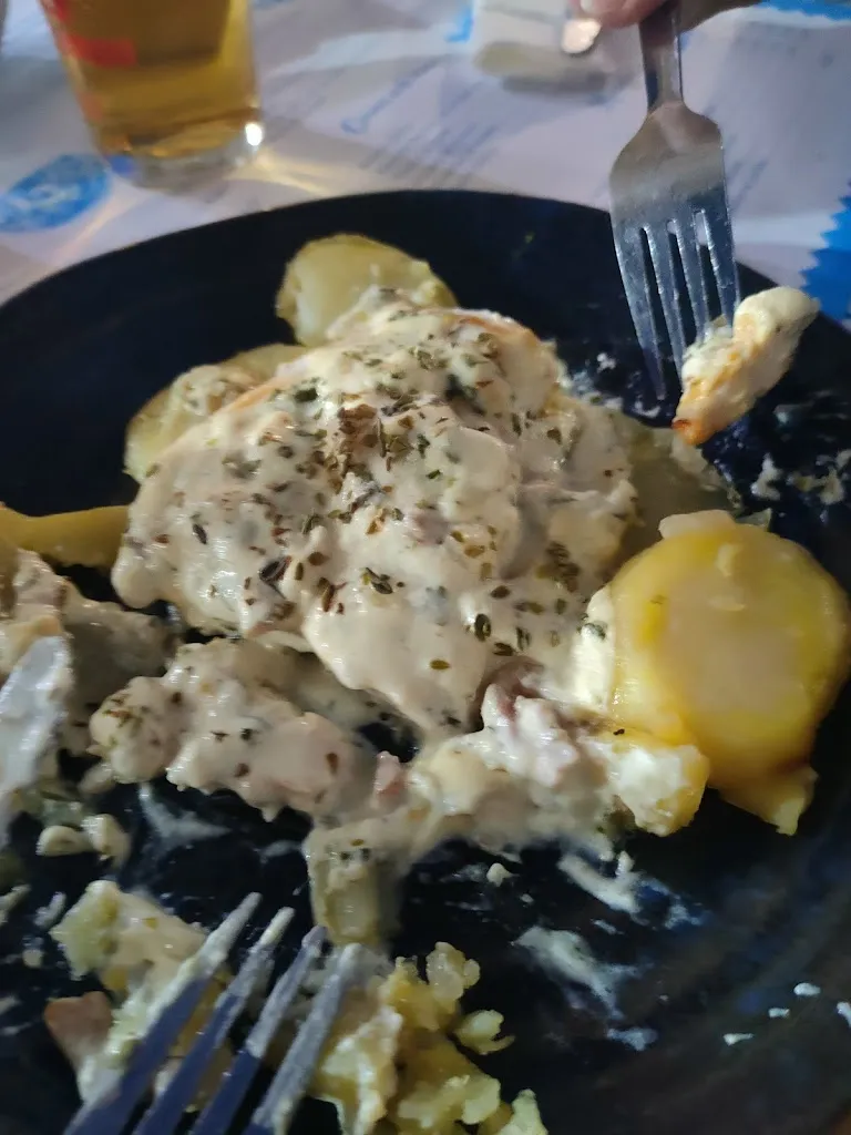 Isabel Saavedra_Café Bar el Paseo_Gilena_review