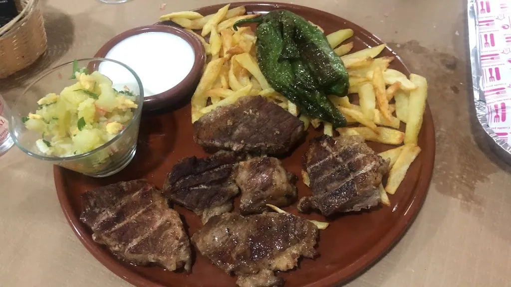 Alberto Arconada_Bar Ana Mari_Gilena_recensione