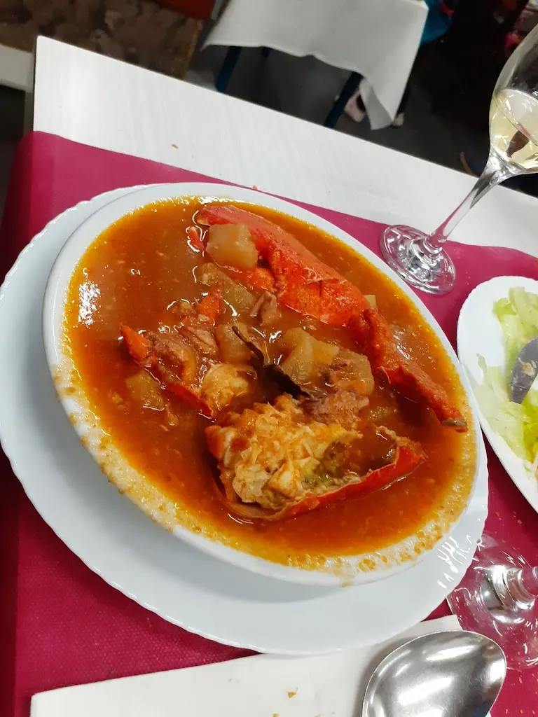 Carlos Lorenzo_Bar Restaurant Ginés_Gines_review