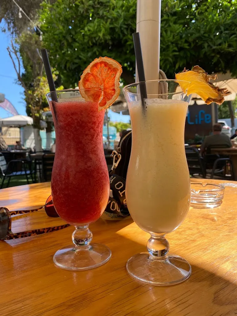 Menu_Desayunos y Coctelería Terraza Life Nature_Gines_image_5