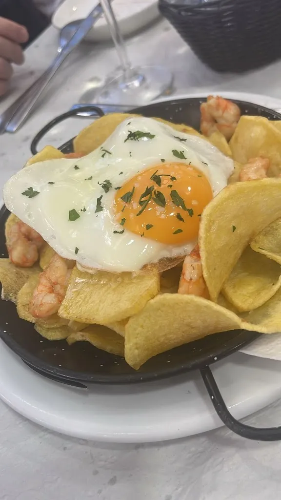 Chiquita y Fría_Gines_slider_image_3