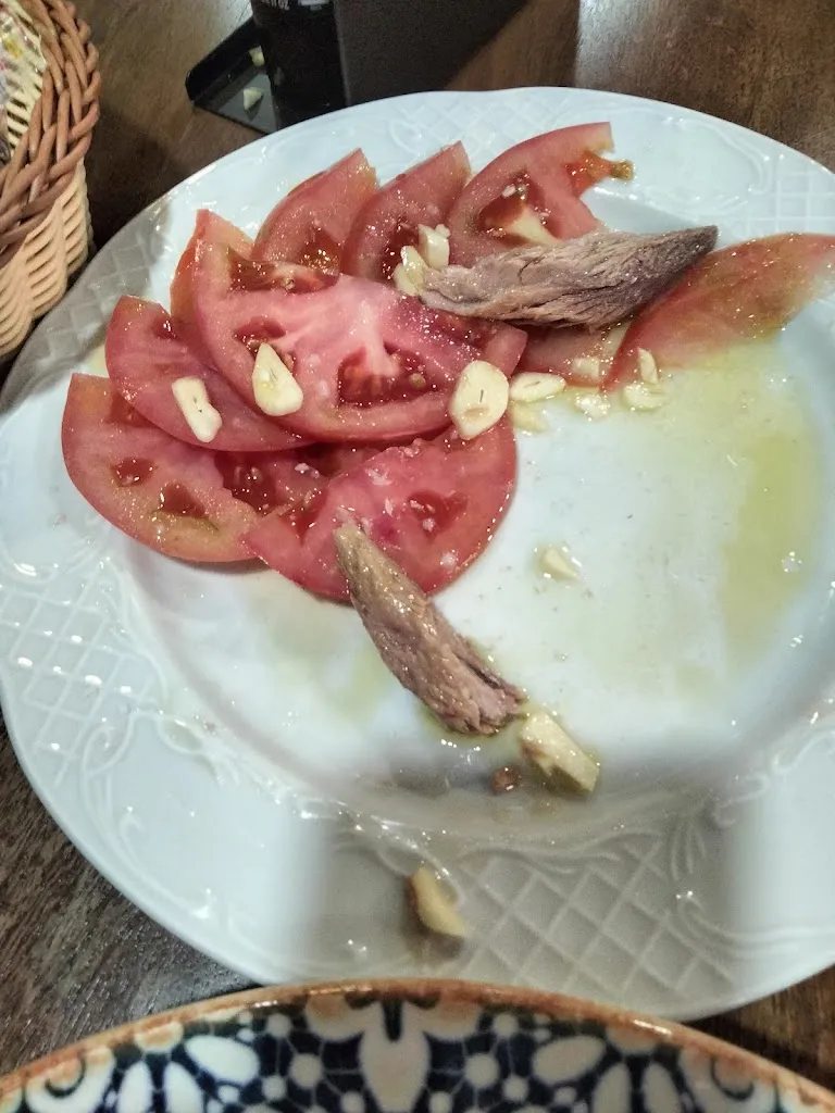 Marga Bachiana_The Carpentry_Gines_review