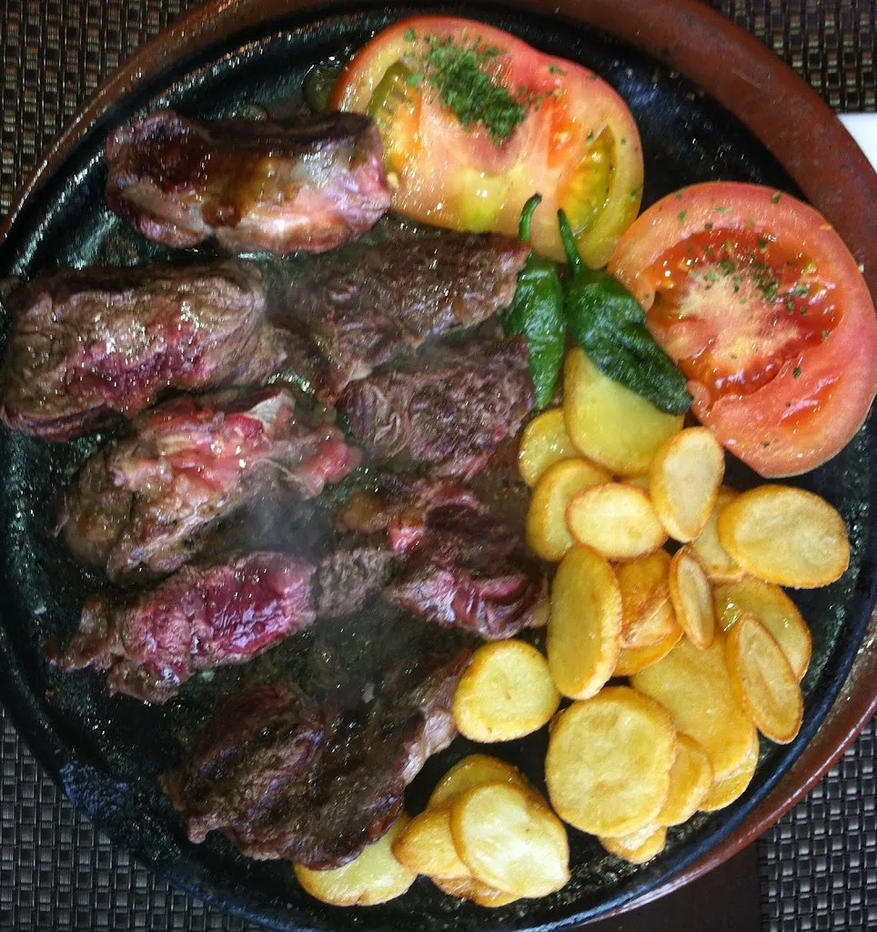 Aljarafe Tapas Bar_Gines_slider_image_3