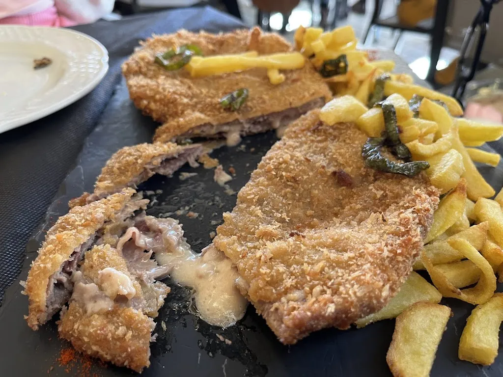 Restaurante Arturo_Gines_slider_image_3