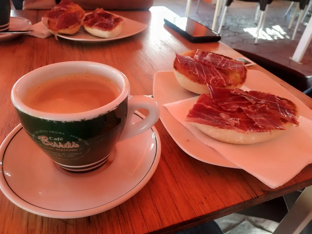 Menu_FRAPPÉ Brasas-Beers-Coffee_Gines_image_6