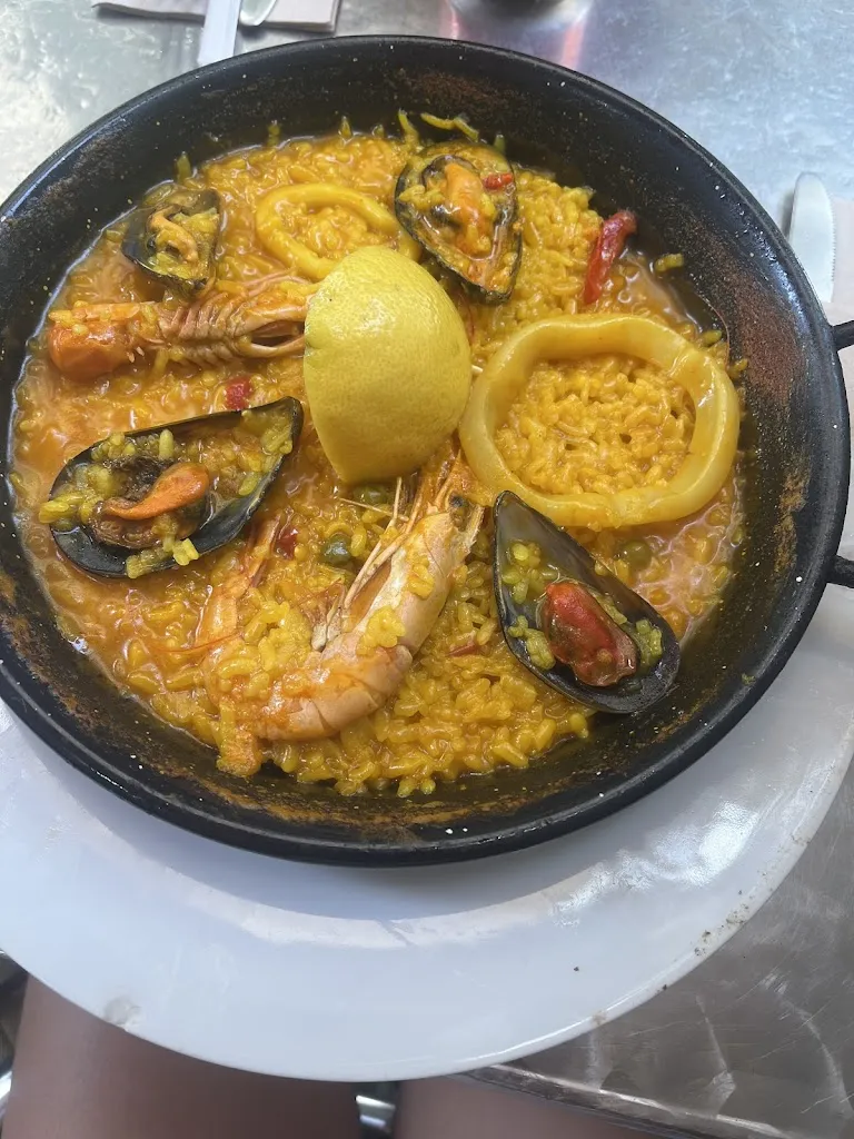 Deema Bastawi_Sindibad Bagdad سندباد بغداد حلال_Gines_review