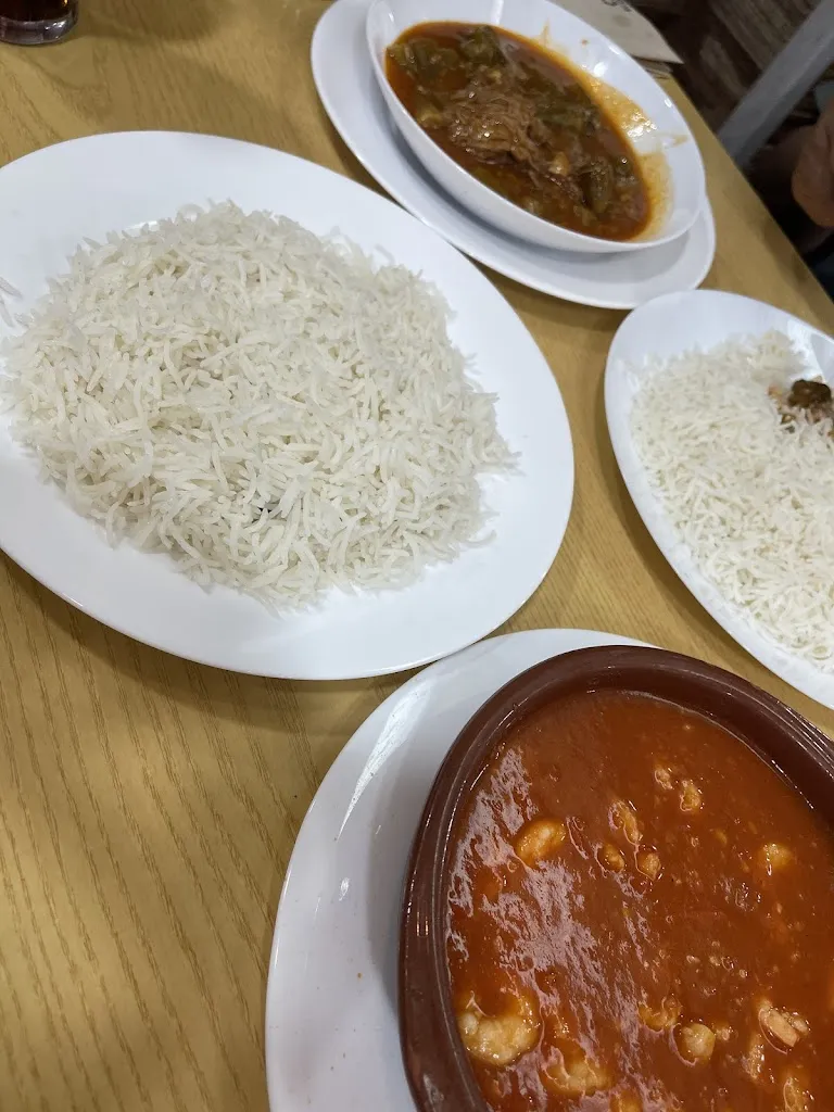 Monjed Mostafa_Sindibad Bagdad سندباد بغداد حلال_Gines_review