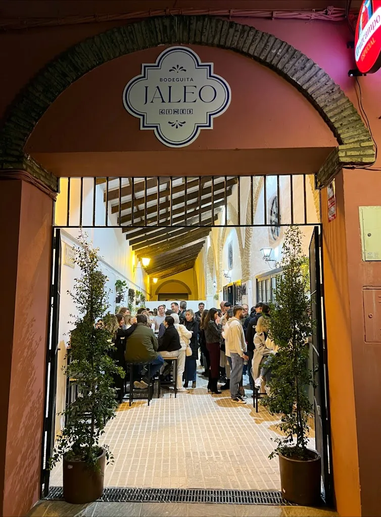 Bodega el jaleo restaurant in Gines