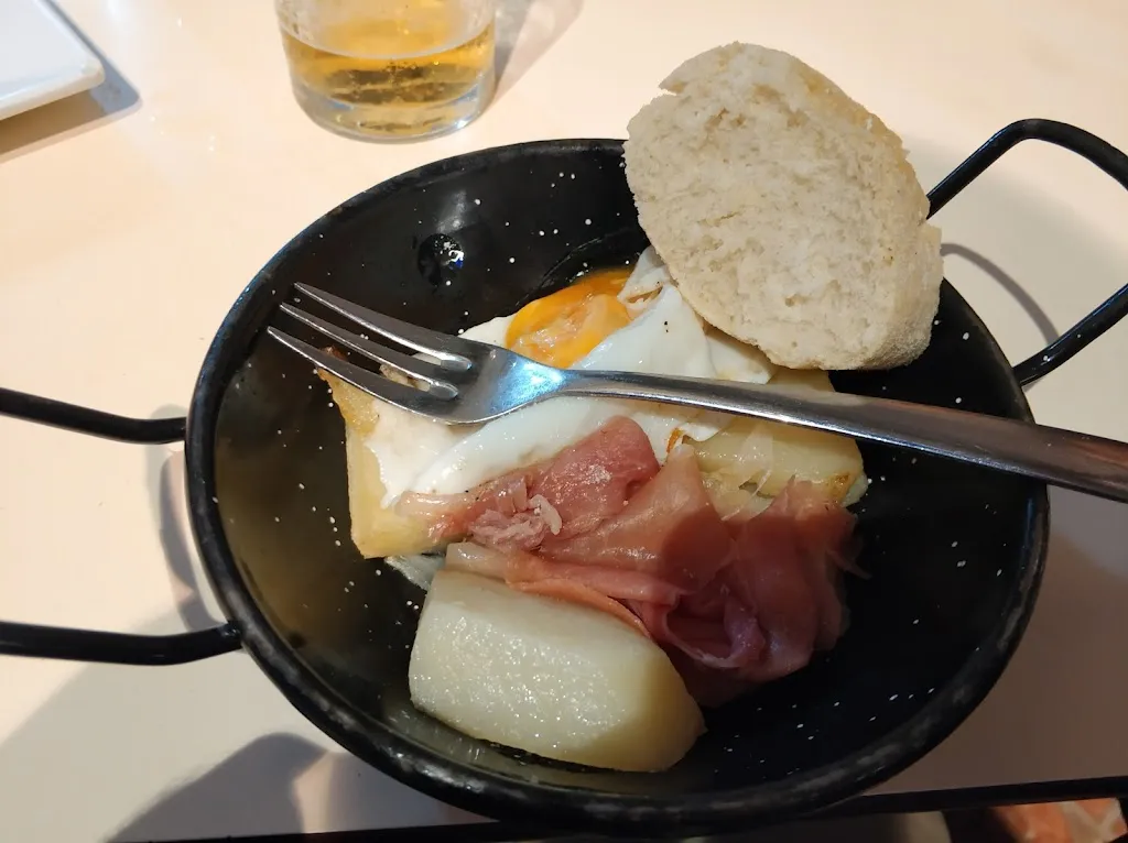 Alberto Barbado González_Los Sánchez Tavern_Alicún_review