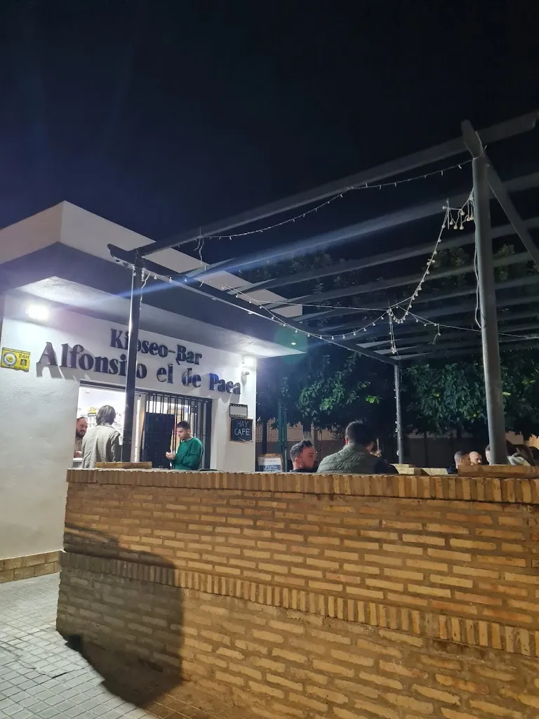 ROCIO DIAZ_Kiosco Bar Alfonsito el de Paca_Gines_review