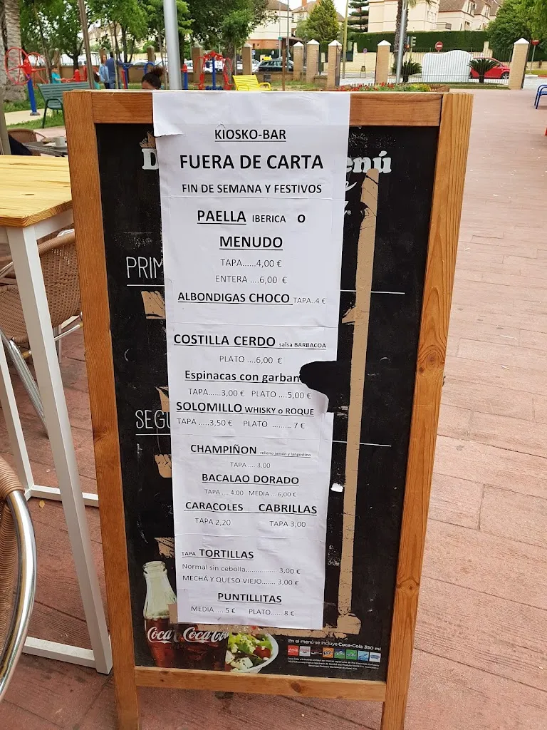 Menu_Bar Parque de los patos Gines_Gines_immagine_4