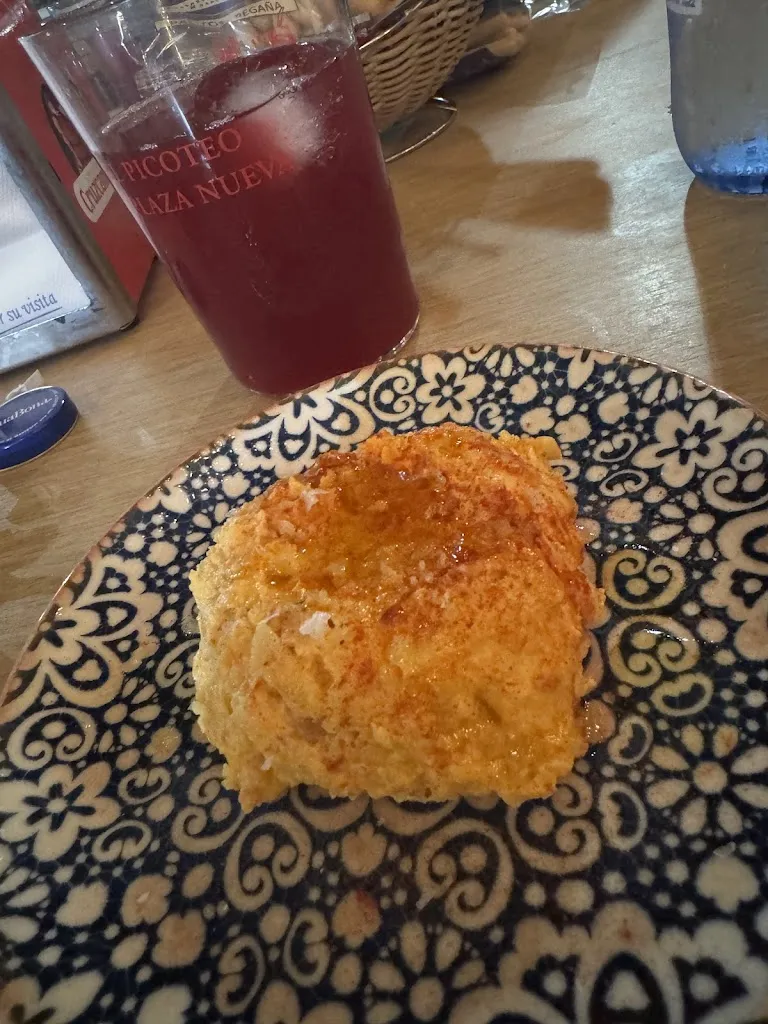 AARON CABALLERO PRIETO_El Picoteo_Gines_review