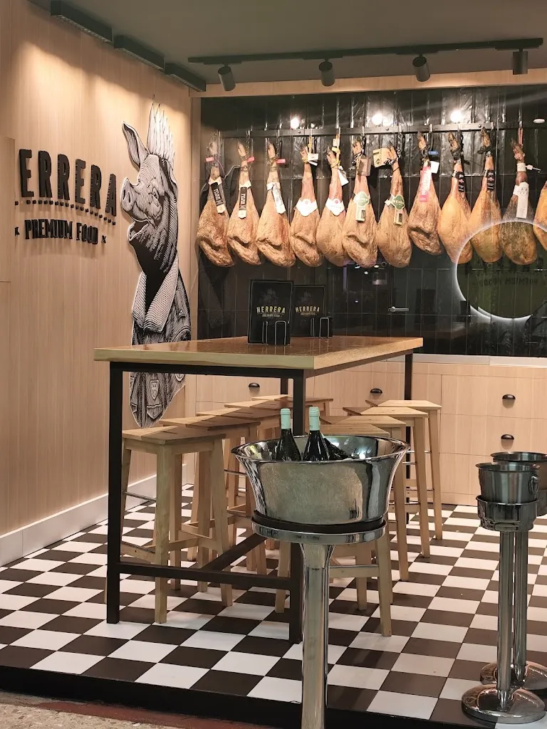 Susana Cruz_Herrera Premium Food_Herrera_review