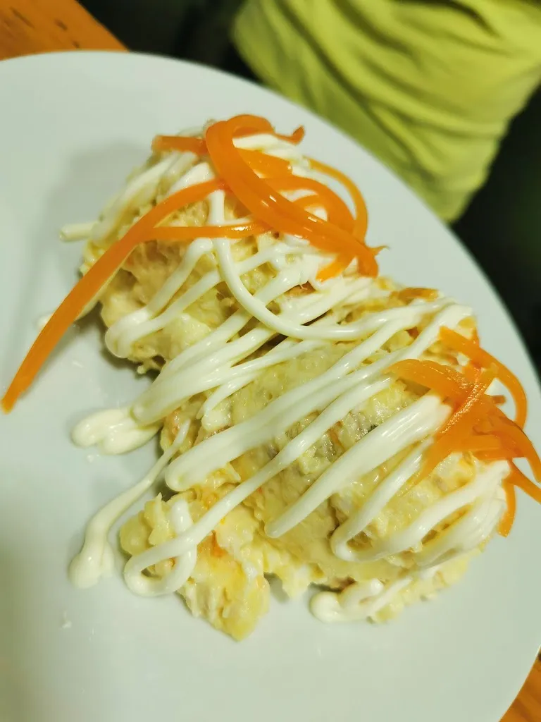 Tamara Ortiz_Sede Izquierda Unida guillena_Guillena_review