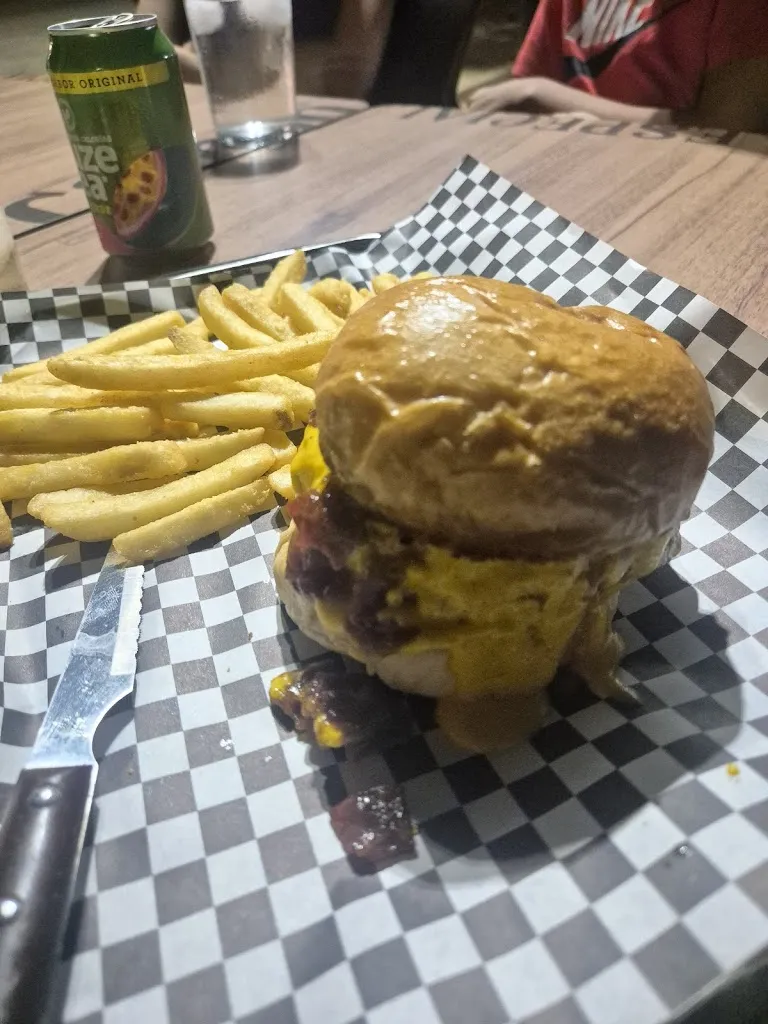 Raúl M-D_Hamburguesería Malabrigo_Guillena_review