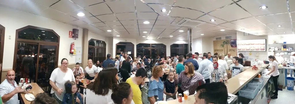 Burguer Ping restaurant in Guillena